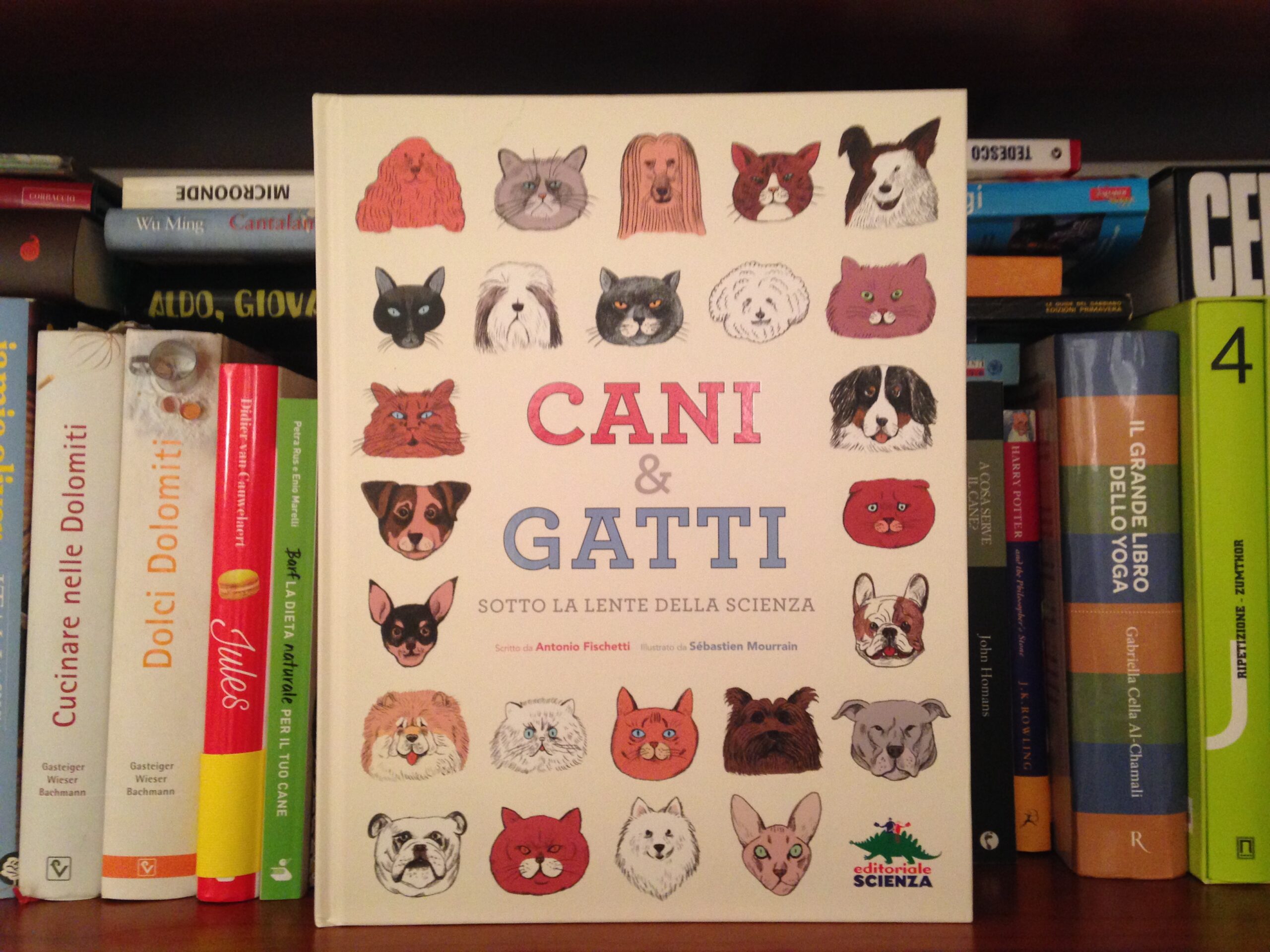 24zampe  L'aspetto scientifico di “Cani e gatti” in un libro illustrato  rivolto ai più giovani